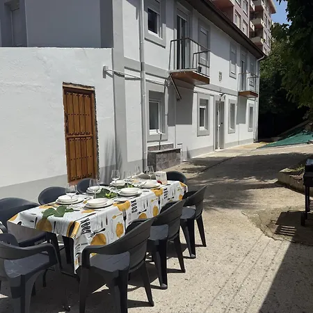 Reformado 14 Pax Bbq Y Jardin10 Min Playa *